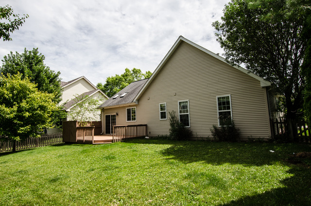 1663 Blackwell Ln, Aurora, IL 60504 photo 18