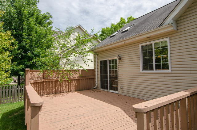 1663 Blackwell Ln, Aurora, IL 60504 photo 17