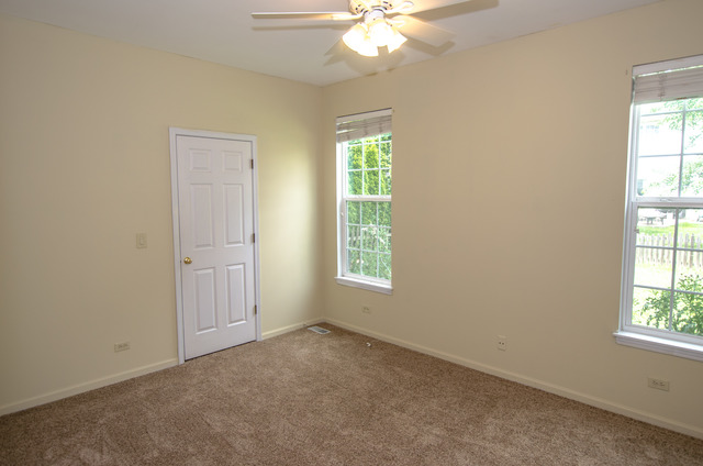1663 Blackwell Ln, Aurora, IL 60504 photo 13