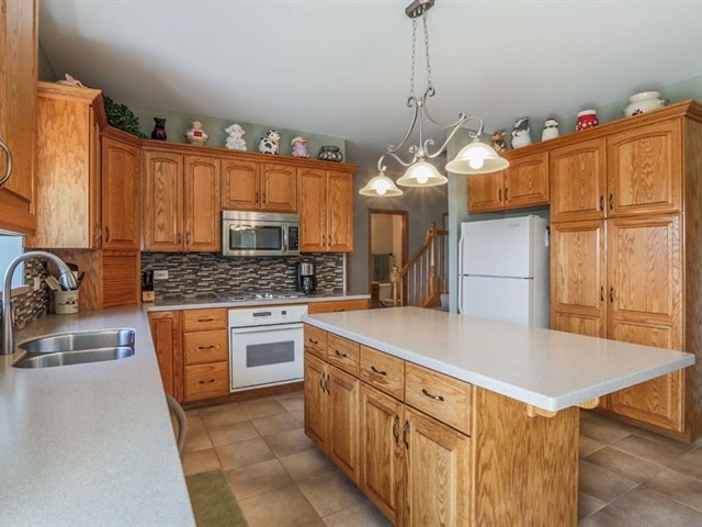 13407 Wellesley Ct, Plainfield, IL 60585 photo 9