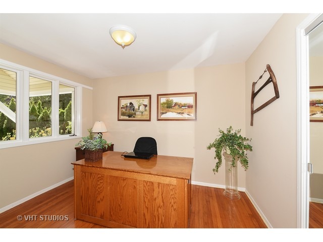 752 N Adele St, Elmhurst, IL 60126 photo 6
