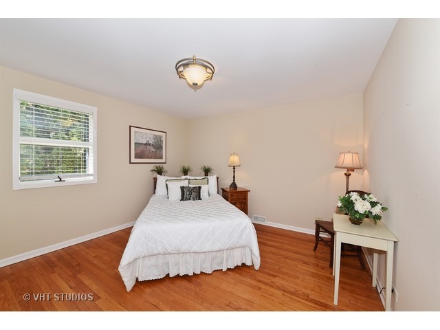 752 N Adele St, Elmhurst, IL 60126 photo 11