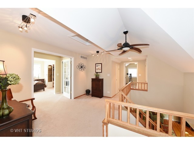 752 N Adele St, Elmhurst, IL 60126 photo 8
