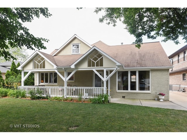 752 N Adele St, Elmhurst, IL 60126 photo 1