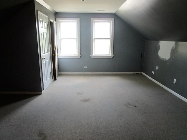 585 Page Ave, Elgin, IL 60120 photo 15