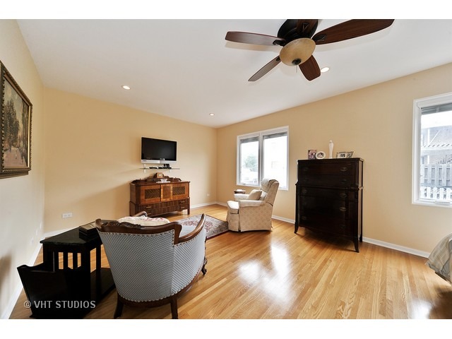 912 S Morgan St, Chicago, IL 60607 photo 13