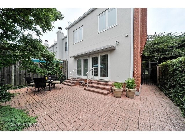 912 S Morgan St, Chicago, IL 60607 photo 22