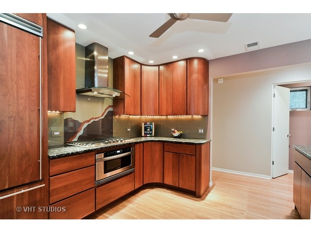 912 S Morgan St, Chicago, IL 60607 photo 5