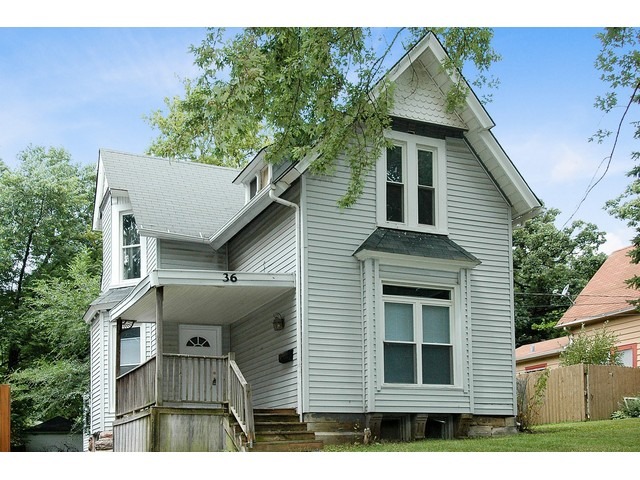 36 S Union St, Elgin, IL 60123 photo 1