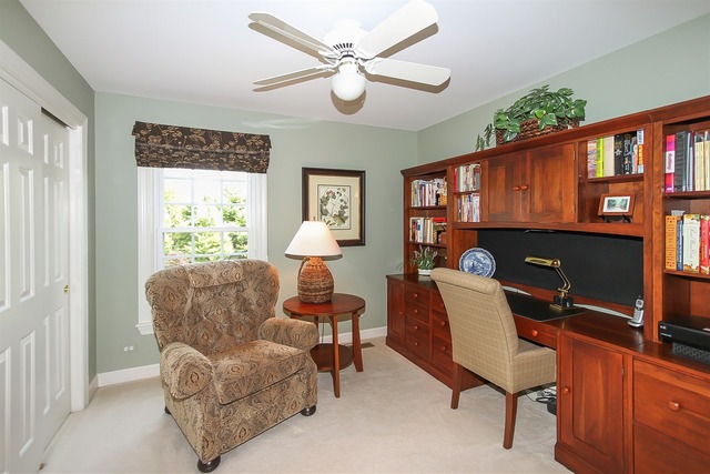1583 Old Forge Rd, Bartlett, IL 60103 photo 21