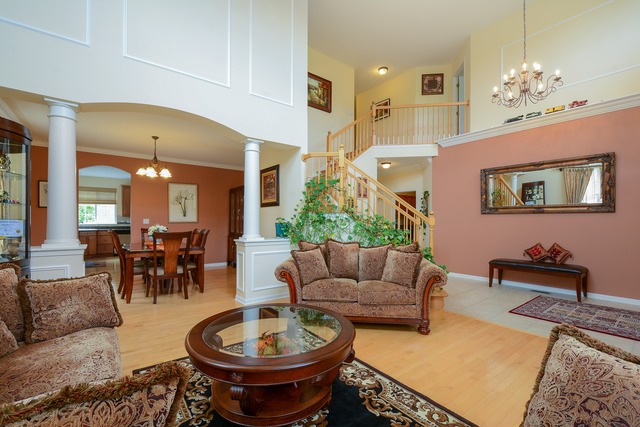 5719 Buckingham Ct, Rolling Meadows, IL 60008 photo 3