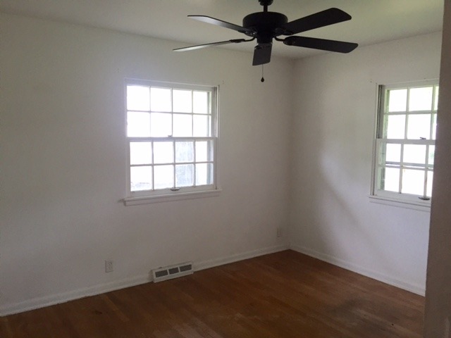 13 Circle Dr E, Montgomery, IL 60538 photo 7