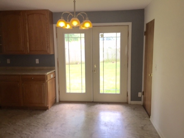 13 Circle Dr E, Montgomery, IL 60538 photo 4
