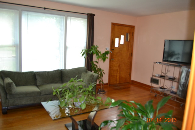 4532 Madison St, Hillside, IL 60162 photo 4