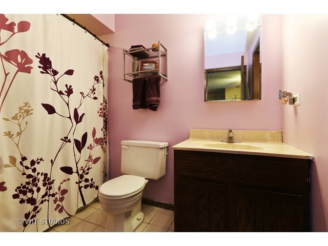 415 Echo Ln #3, Aurora, IL 60504 photo 7