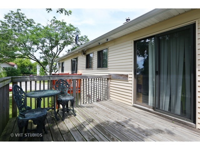 415 Echo Ln #3, Aurora, IL 60504 photo 9