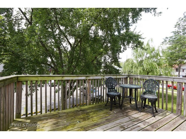 415 Echo Ln #3, Aurora, IL 60504 photo 8