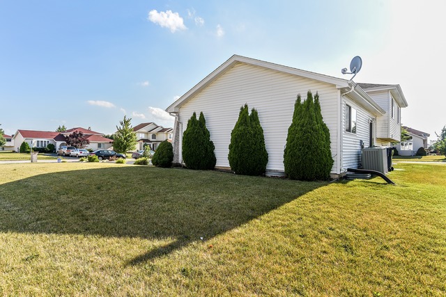 6232 Michael Ln, Matteson, IL 60443 photo 9
