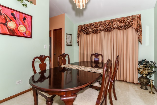 6232 Michael Ln, Matteson, IL 60443 photo 4