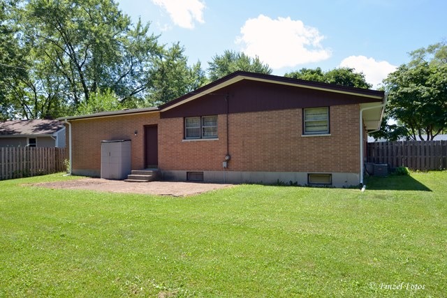 26 Woodview Ln, Algonquin, IL 60102 photo 23