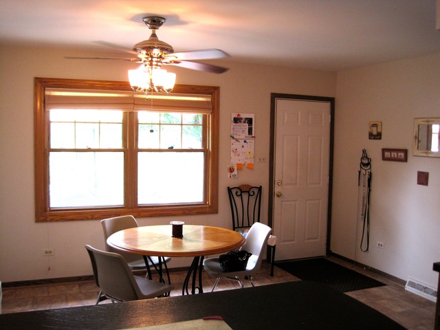 302 S Meier Rd, Mount Prospect, IL 60056 photo 12