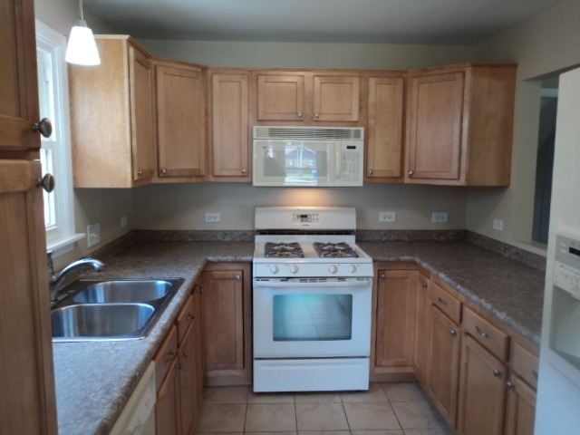 8777 Plainfield Rd, Lyons, IL 60534 photo 6