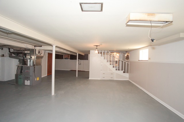 1011 S 2nd Ave, Des Plaines, IL 60016 photo 12