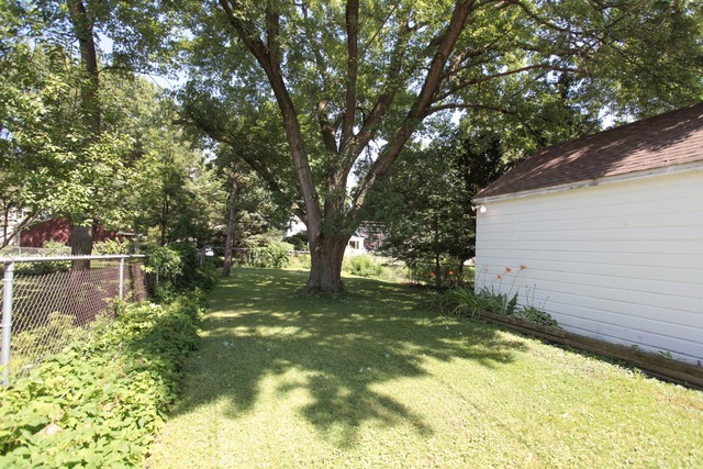 1011 S 2nd Ave, Des Plaines, IL 60016 photo 14