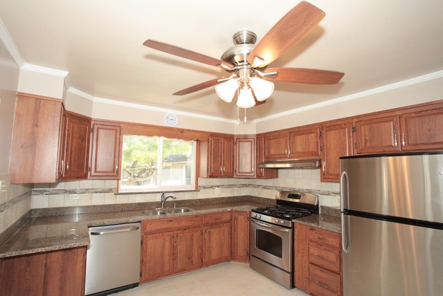 1011 S 2nd Ave, Des Plaines, IL 60016 photo 4