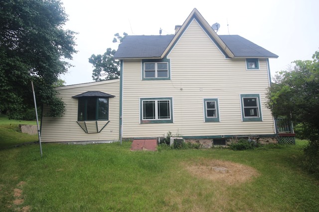 7107 Spring Grove Rd, Spring Grove, IL 60081 photo 4