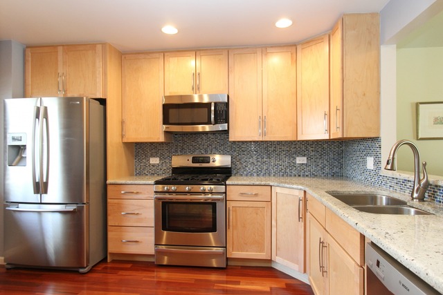 1132 E Cunningham Dr, Palatine, IL 60074 photo 4