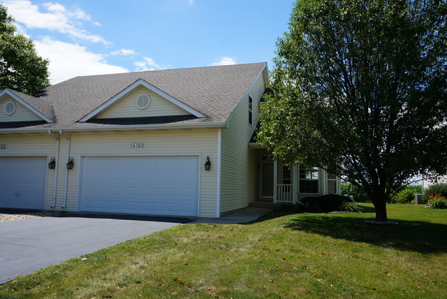 16160 Fairfield Dr, Plainfield, IL 60586 photo 1