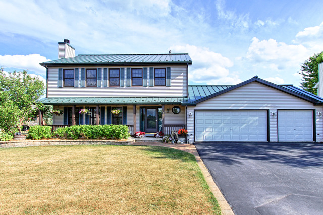 212 Whitmore Trl, Mchenry, IL 60050 photo 1