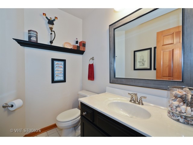 169 Bates St, Wheaton, IL 60187 photo 21