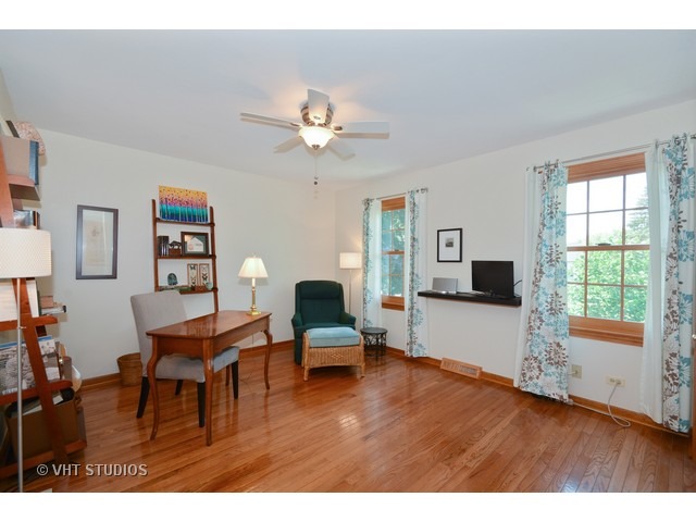 169 Bates St, Wheaton, IL 60187 photo 19