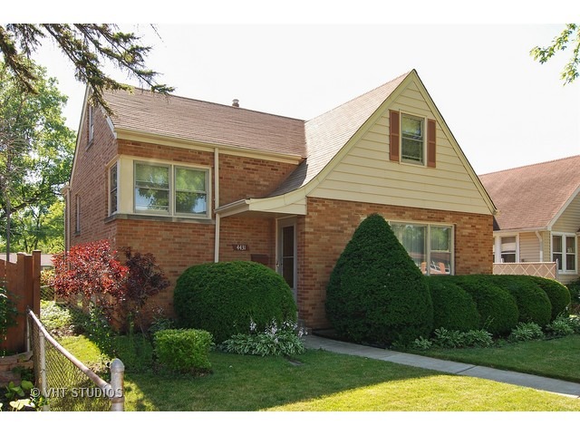 4431 Elm Ave, Lyons, IL 60534 photo 1