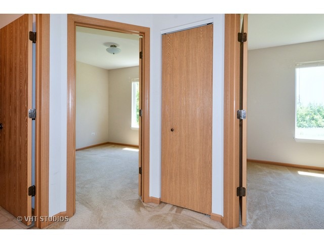 2812 Hoffman St, Plano, IL 60545 photo 9