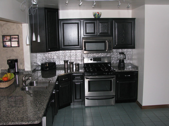 2022 E Parkview Cir, Hoffman Estates, IL 60169 photo 7
