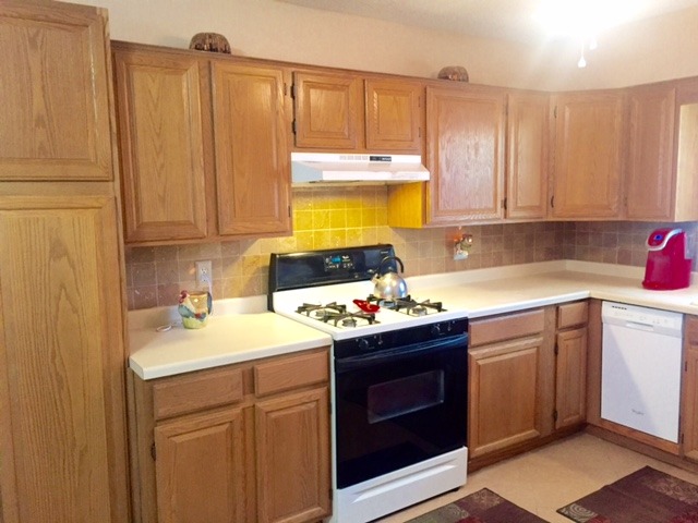 14 Durell Dr, Kankakee, IL 60901 photo 2