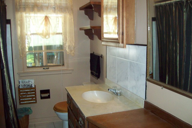 409 W Winfield St, Morrison, IL 61270 photo 8
