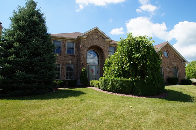 13500 Rockefeller Cir, Plainfield, IL 60544 photo 1
