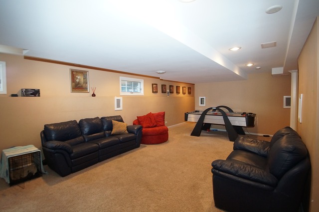 13500 Rockefeller Cir, Plainfield, IL 60544 photo 12