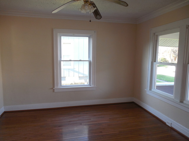 836 S 3rd Ave, Kankakee, IL 60901 photo 3