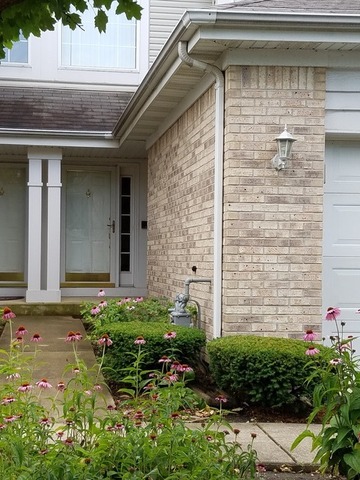 175 Bay Dr, Itasca, IL 60143 photo 2