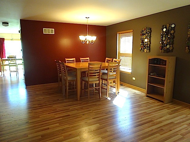 1805 Glacier Ridge Dr, Plainfield, IL 60586 photo 5