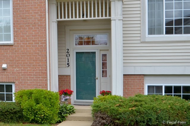 2015 Concord Dr, Mchenry, IL 60050 photo 2