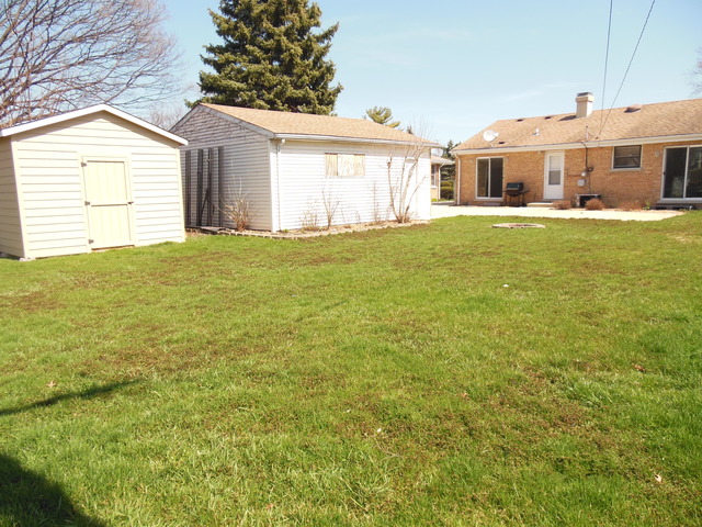 516 Spring St, Roselle, IL 60172 photo 22