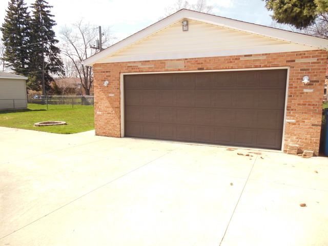 516 Spring St, Roselle, IL 60172 photo 25