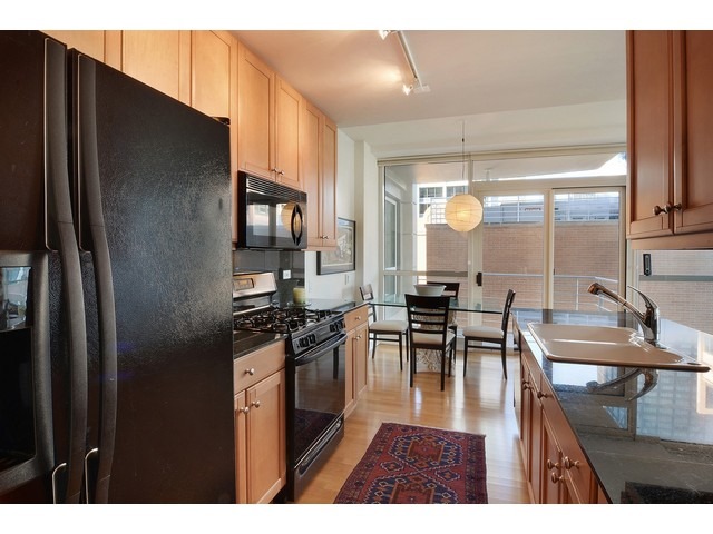 250 E Pearson St #1902, Chicago, IL 60611 photo 7