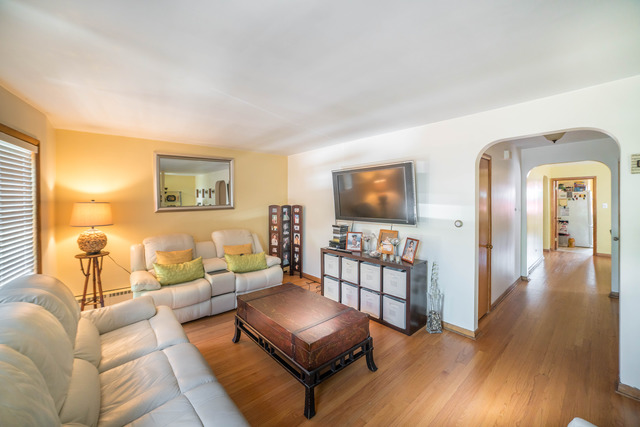 3043 N Austin Ave, Chicago, IL 60634 photo 2